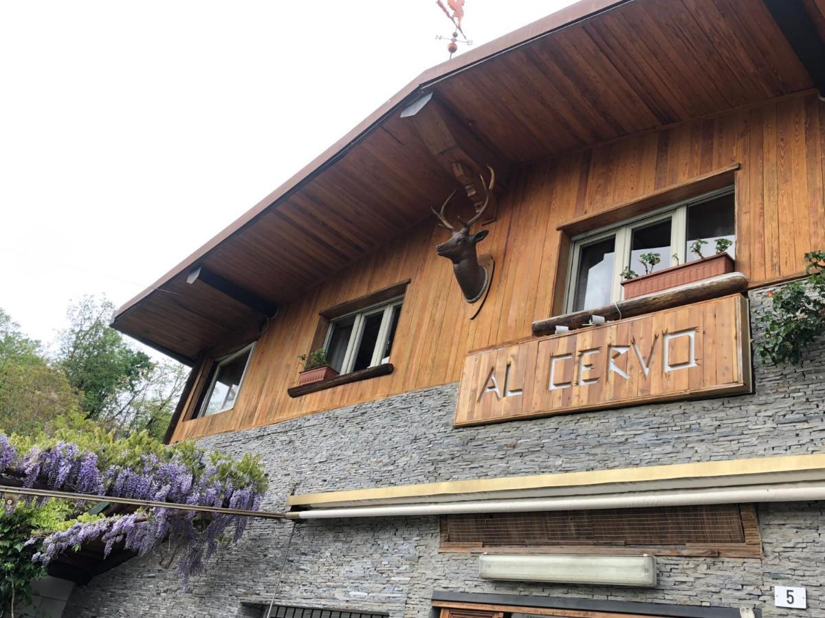Al Cervo Tra I Laghi Bed & Breakfast Tavernerio Ngoại thất bức ảnh