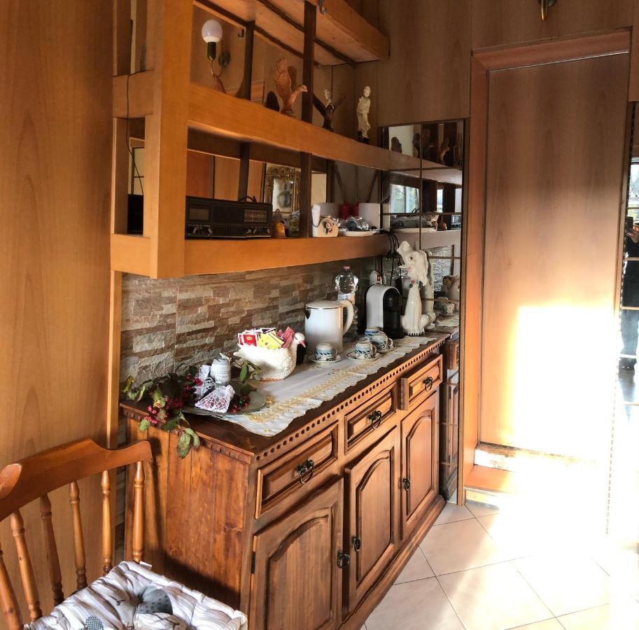 Al Cervo Tra I Laghi Bed & Breakfast Tavernerio Ngoại thất bức ảnh