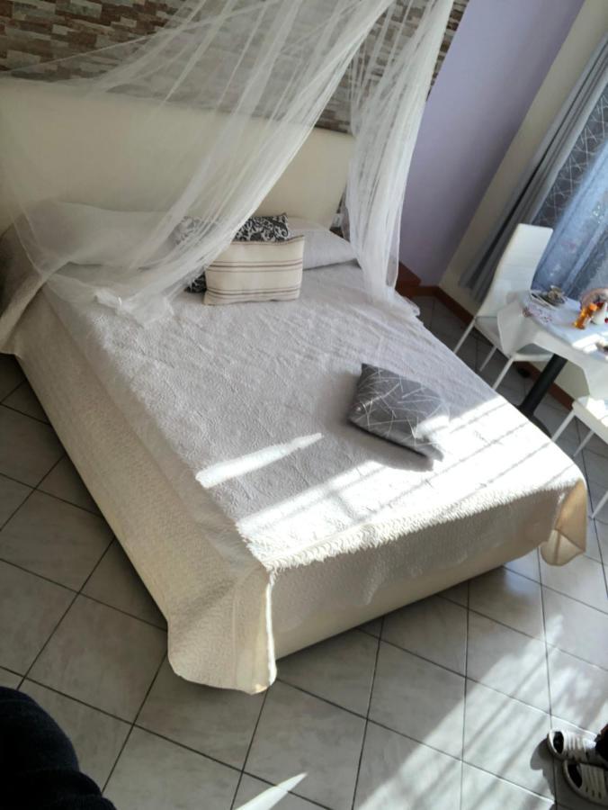 Al Cervo Tra I Laghi Bed & Breakfast Tavernerio Ngoại thất bức ảnh